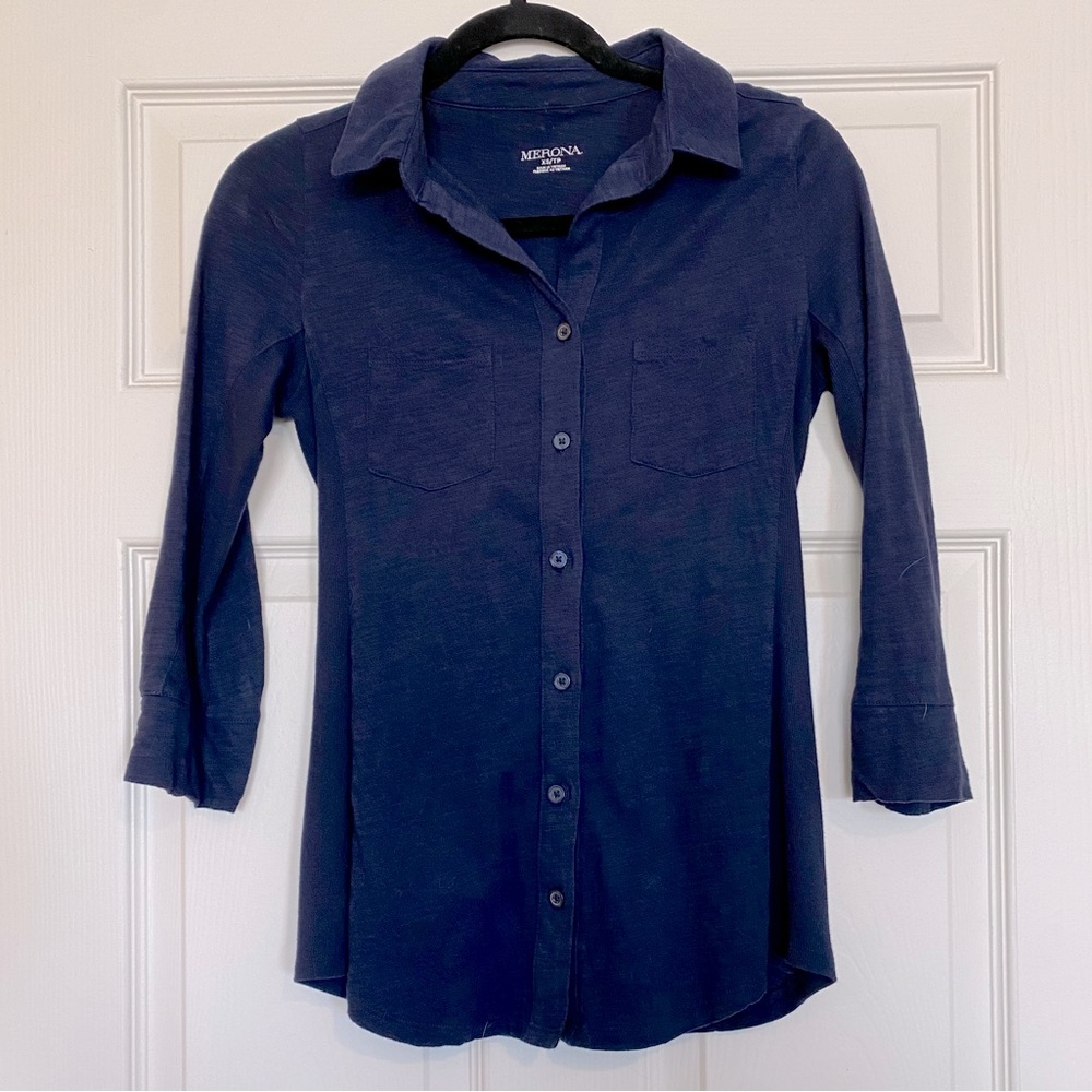 Merona button-down shirt with collar 3/4 length sleeves - extra small